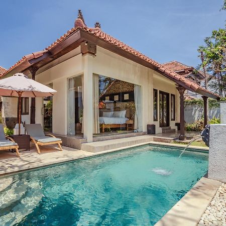 The Club Villas Seminyak Exterior foto