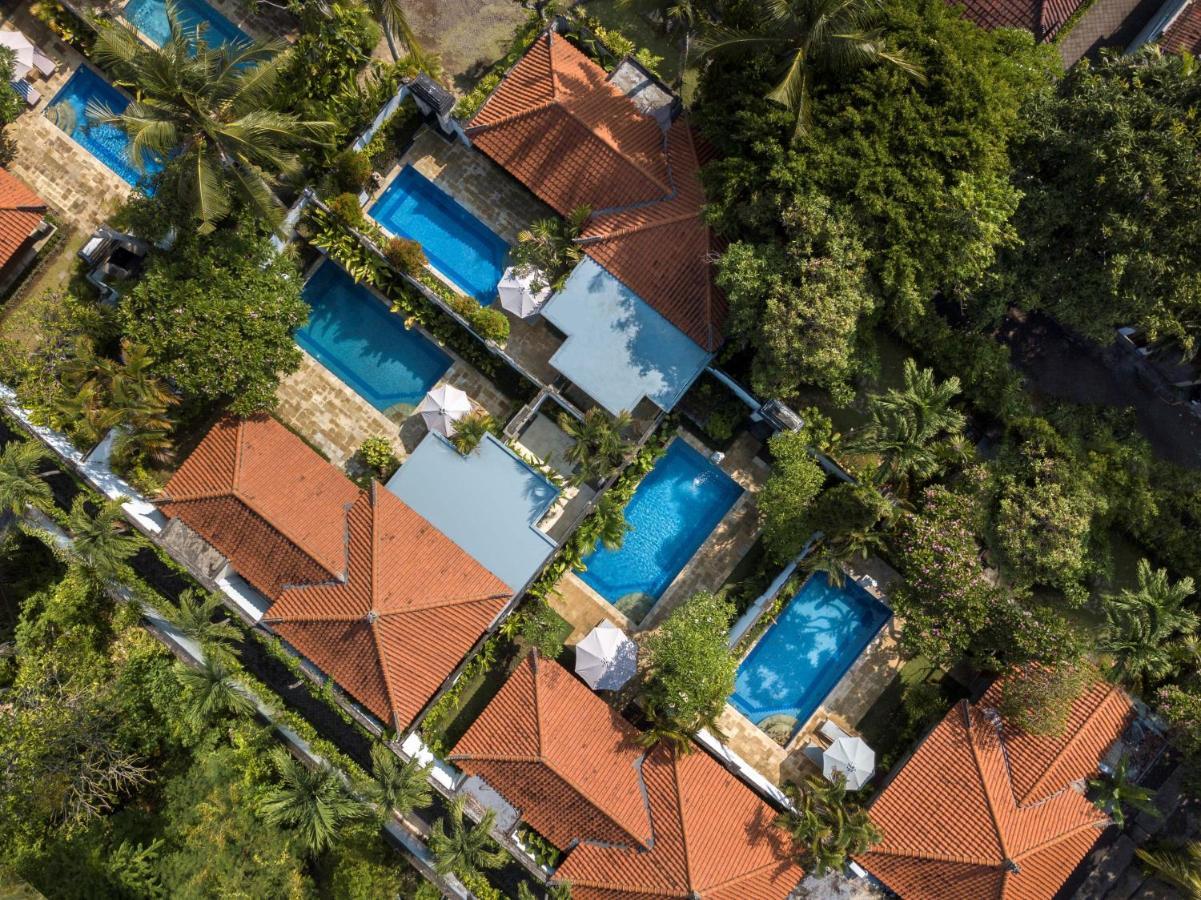 The Club Villas Seminyak Exterior foto