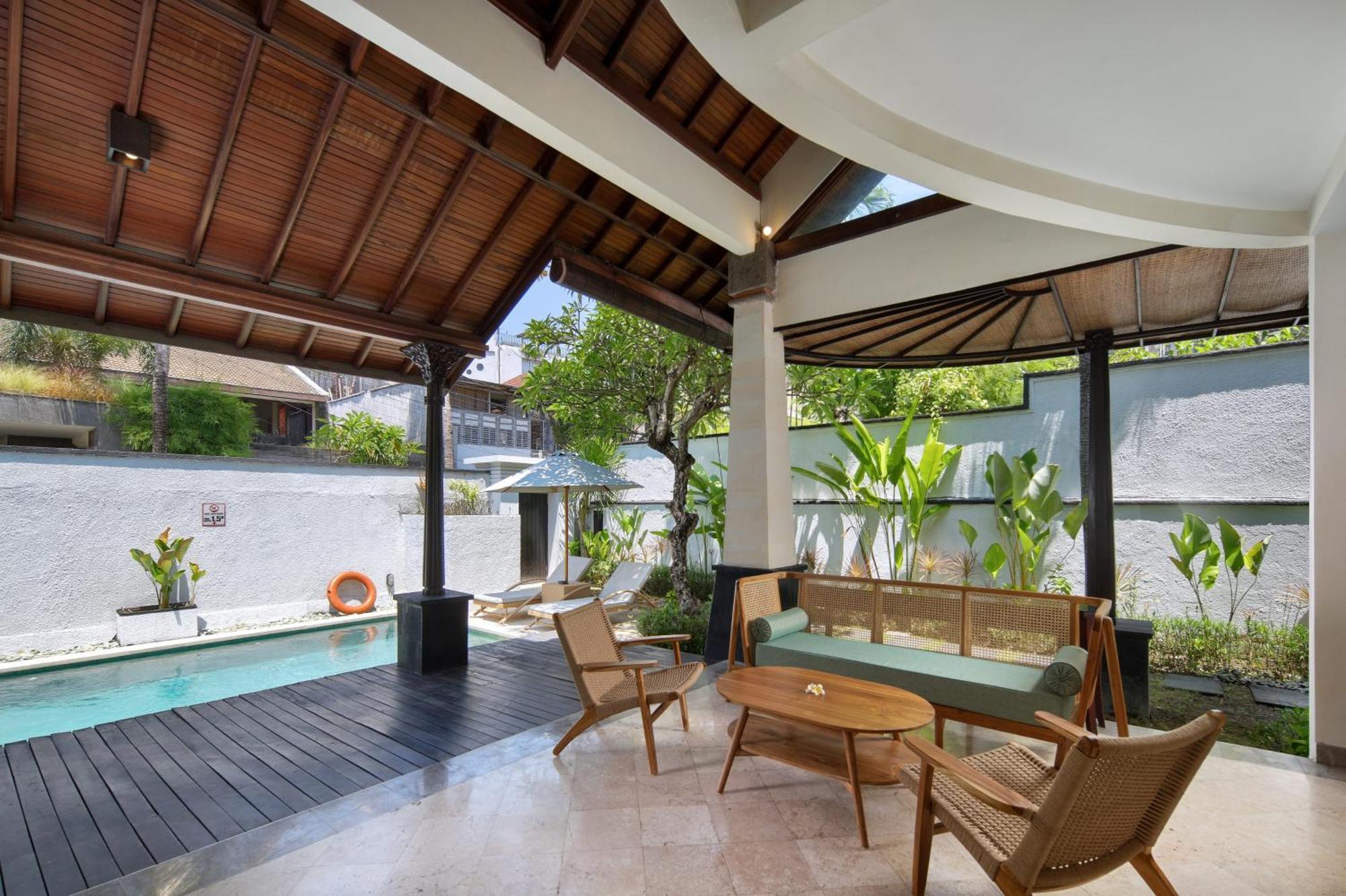 The Club Villas Seminyak Exterior foto